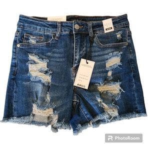 New Judy Blue Mid Rise Med Blue distressed shorts